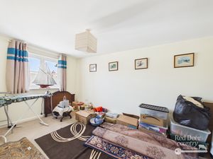 Bedroom 3- click for photo gallery